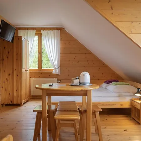 Orlik - Pokoje Goscinne Uscie Gorlickie Exteriér fotografie